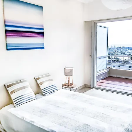 Le Grand Pavois-2 By Interhome